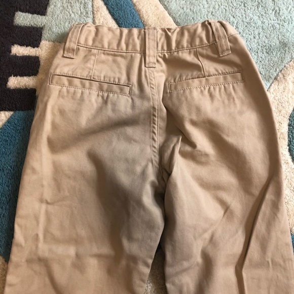Old Navy Straight Khakis size 7 regular. 100% cotton. - Picture 7 of 7